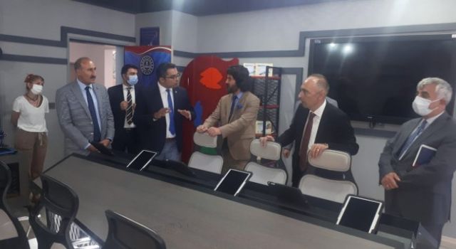 Bilim Ve Sanata Önem Verildi! | Kars Haber