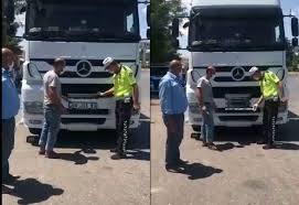 Plaka gizlemek için öyle bir teknik bulmuşki Polis bile şaşkına döndü