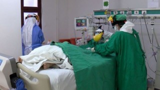 Her 10 corona hastasından 1’i sağlık personeli