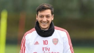 Almanlardan bomba Özil iddiası!