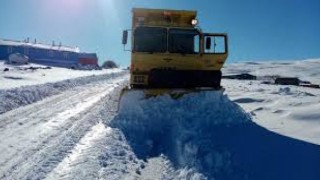 Kars'ta 12 köy yolu ulaşıma kapandı