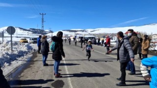 Kars'ta atletizm kros il seçmeleri devam ediyor