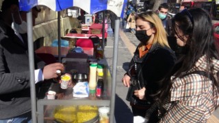 Kars'ta Bu Pazar Güzel Havanın Tadını çıkardı