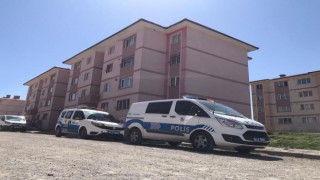 Kars'ta kayınpederi tarafından bıçaklanan damat ağır yaralandı