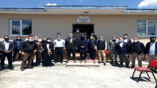 Akyaka Kaymakam Çakas köylülerle bir araya geldi