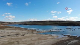 Kars Barajı'nı kuraklık vurdu