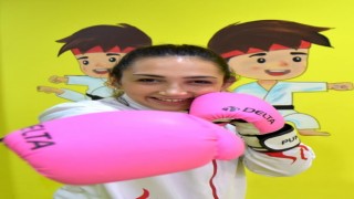 Milli sporcu Büşranur, Kars'ta kendisi gibi şampiyonlar yetiştiriyor