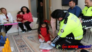 Kazadan kurtarılan Aysima evinde ziyaret edildi