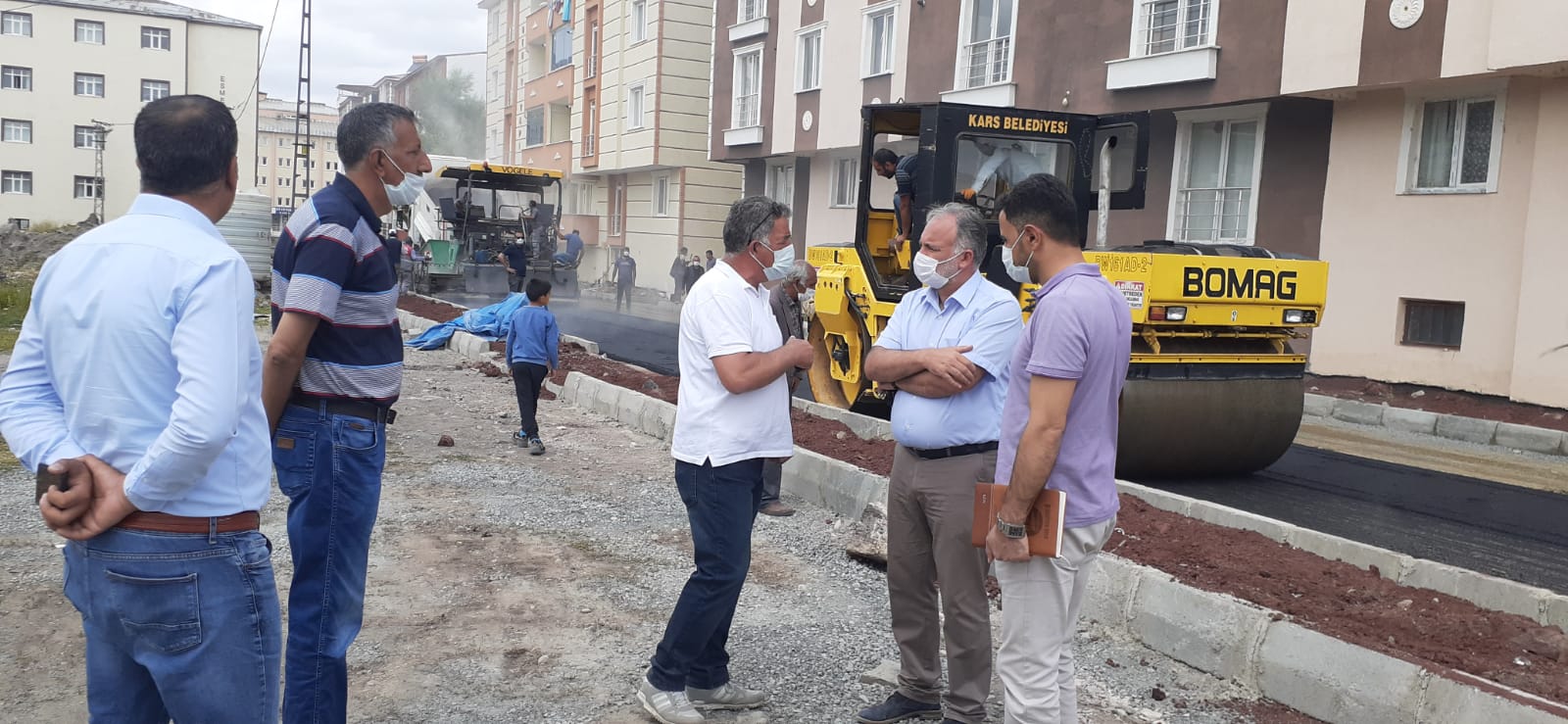 Kars Belediyesi yol ve çalışmalarını sürdürüyor