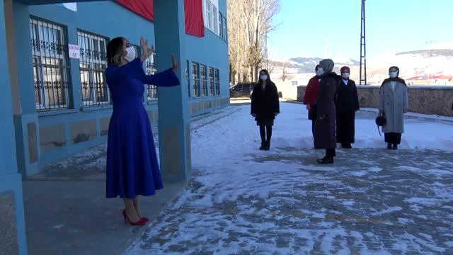 Göreve yeni başlayan öğretmenler için yemin töreni düzenlendi